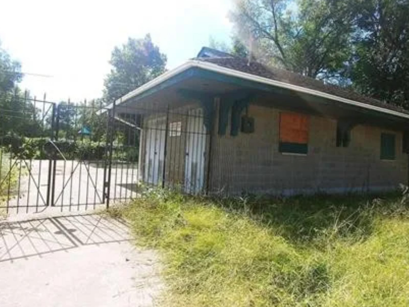 Abandoned public pool before redevelopment in St. Louis.